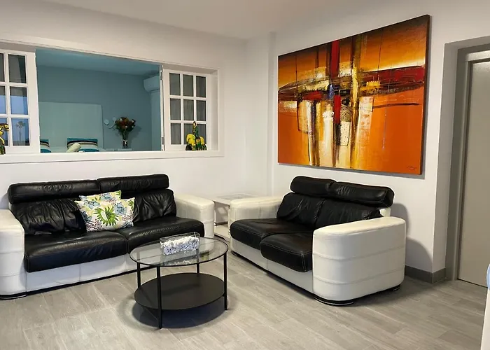 מלון Adeje Deluxe Santa Monica אדחה