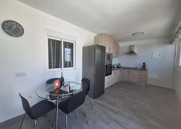 מלון Adeje Deluxe Santa Monica אדחה