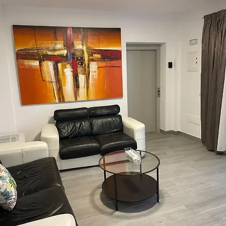 Adeje Deluxe Santa Monica ホテル