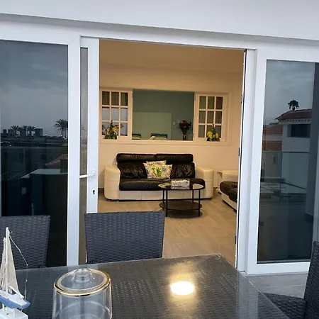 Adeje Deluxe Santa Monica アデヘ