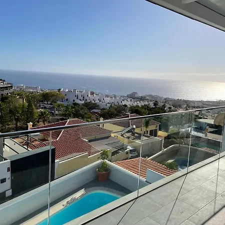 Adeje Deluxe Santa Monica Hotel *