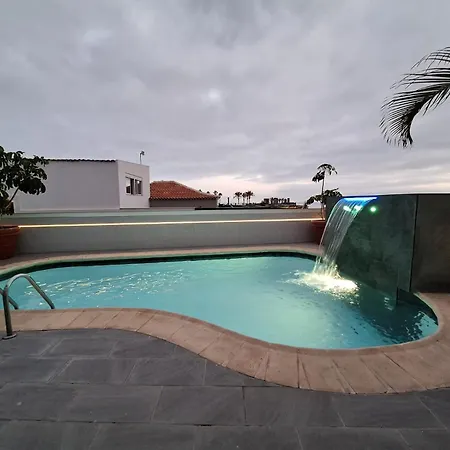 Adeje Deluxe Santa Monica ホテル
