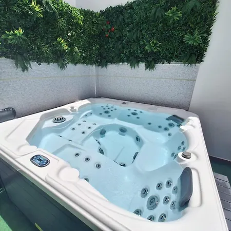 Adeje Deluxe Santa Monica ホテル *