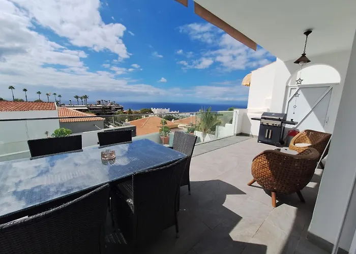 Adeje Deluxe Santa Monica Hotel